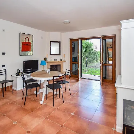 2 Bedroom Beautiful In *