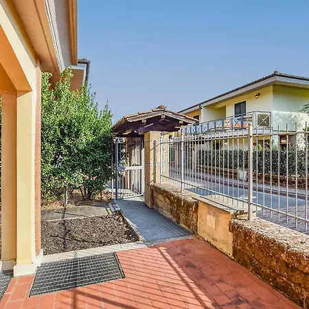 2 Bedroom Beautiful In *