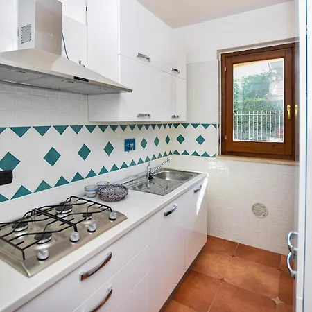 2 Bedroom Beautiful In Holiday home Monterosi
