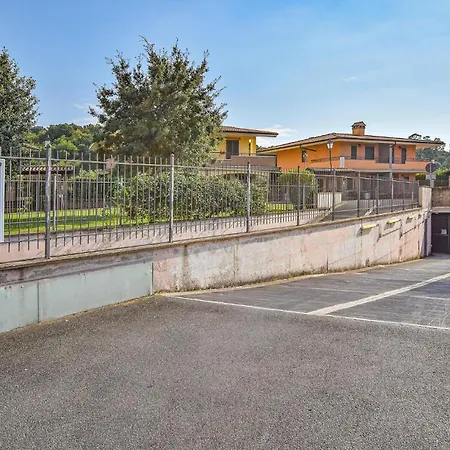 2 Bedroom Beautiful In *
