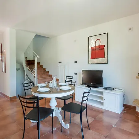 2 Bedroom Beautiful In