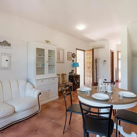 2 Bedroom Beautiful In *